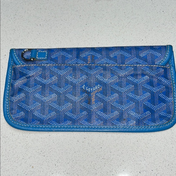 Goyard Blue Patterned Clutch - Picture 7 of 7